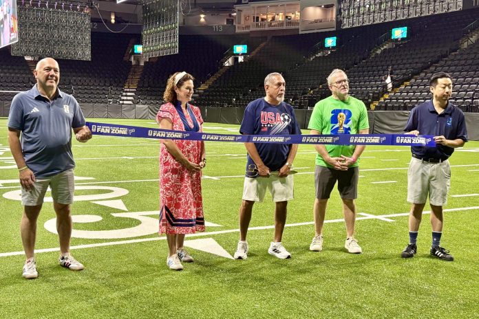 Santander Arena ribbon cutting